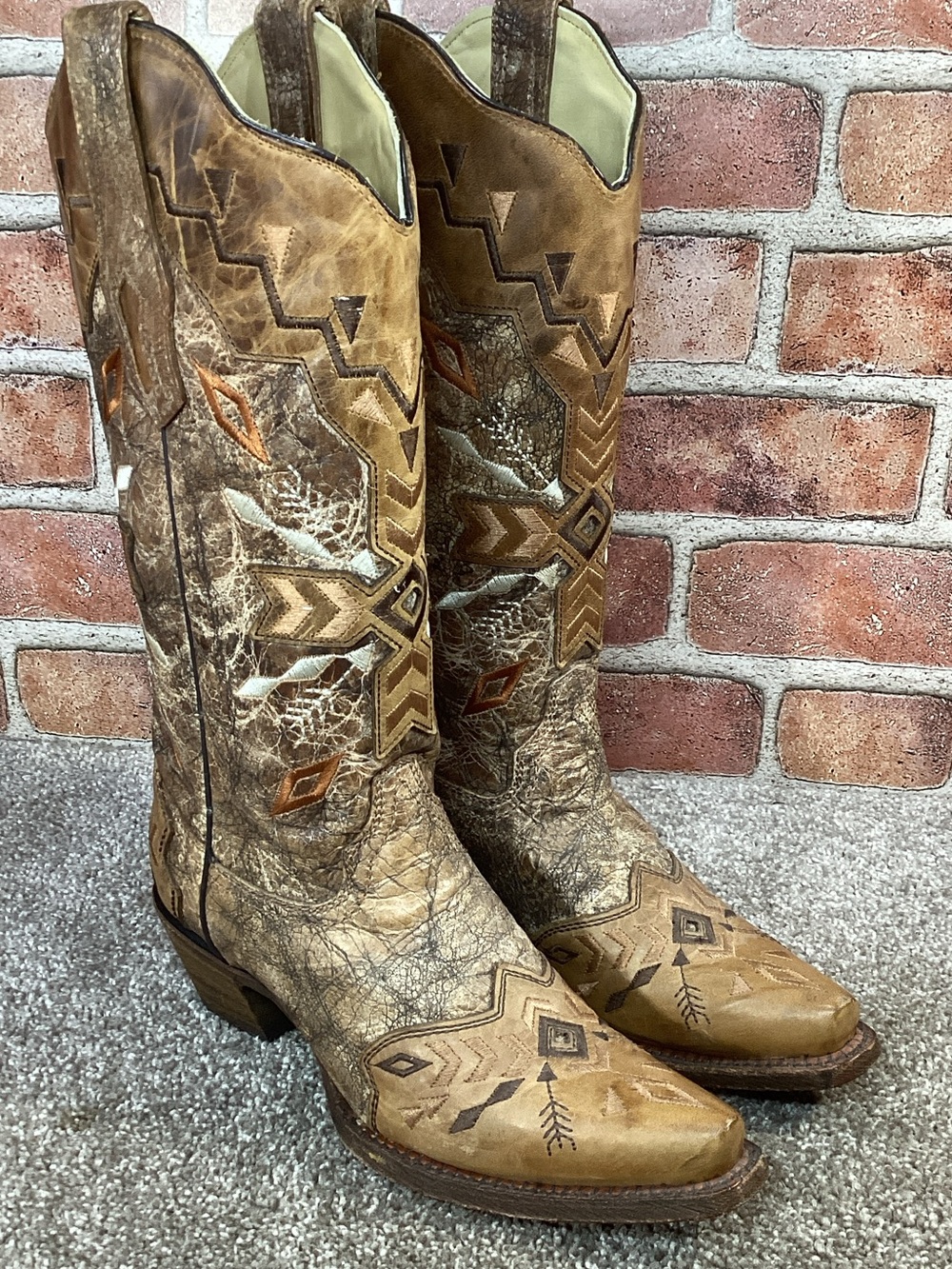 Corral Womens Aztec southwestern cowboy western boots size 6.5
